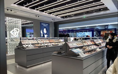 財報卸妝后，美妝第一股光環褪去 技術開發投入難阻業績虧損與市值蒸發